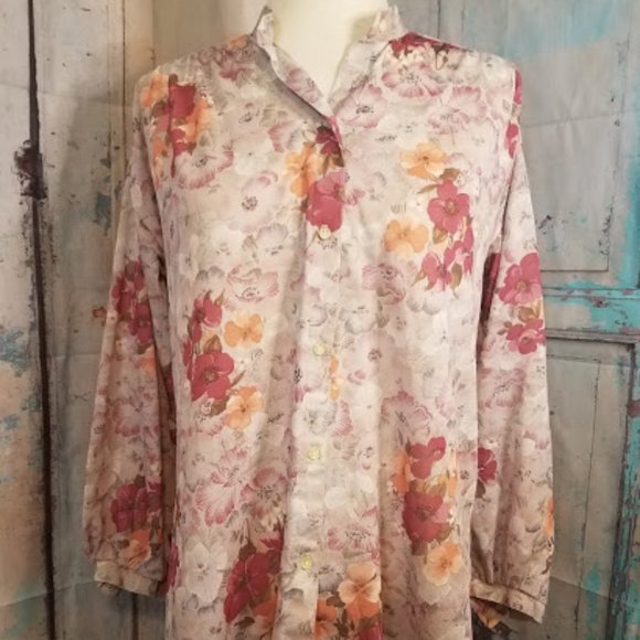 Vintage Tops - VINTAGE Floral Blouse by Ze